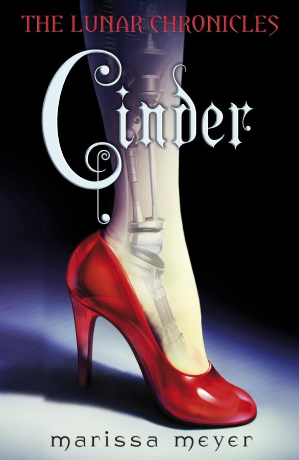 Cinder by Marissa Meyer Book Review/Summary
